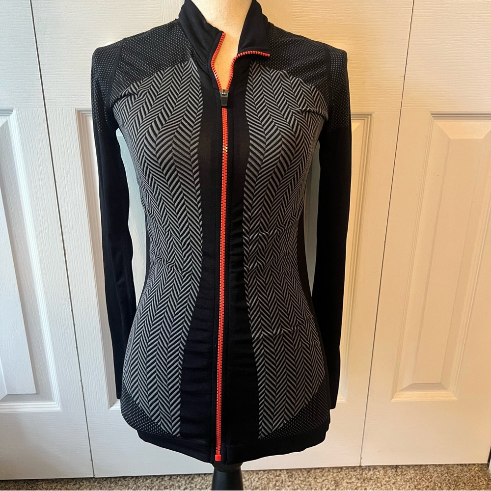 Fabletics Seamless Black and Gray Utility Jacket with Red Zipper